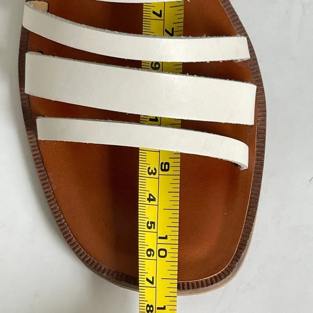 Lucky Brand Firola 9.5 M White Leather Strappy Sandals‎ Ankle Straps Summer